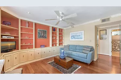 660 Golden Gate Point #51 & 52, Sarasota, FL 34236 - Photo 29