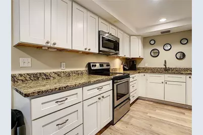 10222 66th Avenue, Seminole, FL 33772 - Photo 5