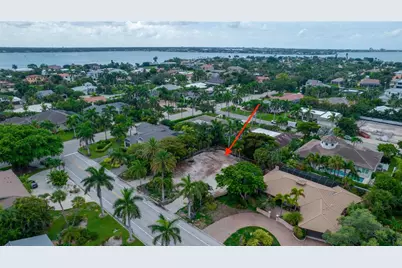 338 Bird Key Drive, Sarasota, FL 34236 - Photo 11