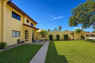 1435 57th St W, Bradenton, FL 34209 - Photo 3