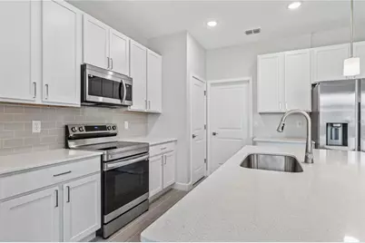 17 El Dorado Boulevard N, Cape Coral, FL 33993 - Photo 11