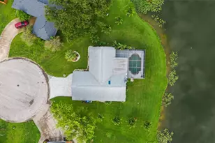 1401 Georgetowne Dr, Sarasota, FL 34232 - Photo 31