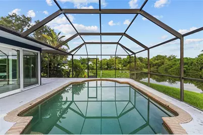 1401 Georgetowne Drive, Sarasota, FL 34232 - Photo 13