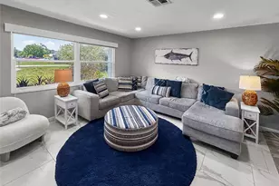1401 Georgetowne Dr, Sarasota, FL 34232 - Photo 25