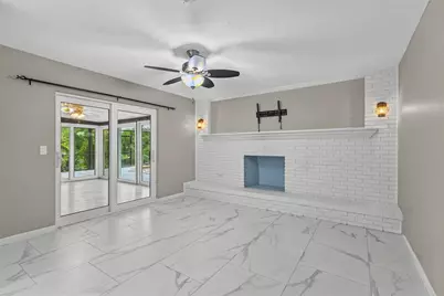 1401 Georgetowne Drive, Sarasota, FL 34232 - Photo 45