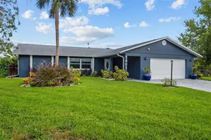 1401 Georgetowne Dr, Sarasota, FL 34232 - Photo 1