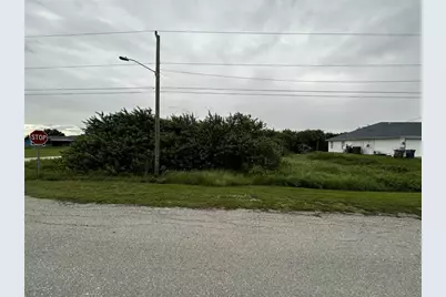 165 Pembroke Street, Lehigh Acres, FL 33974 - Photo 3