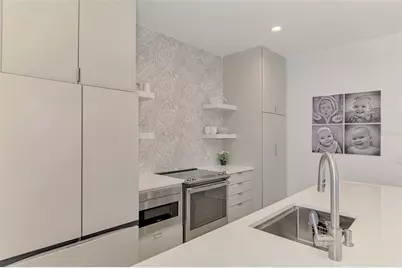8467 Nandina Drive, Sarasota, FL 34240 - Photo 9