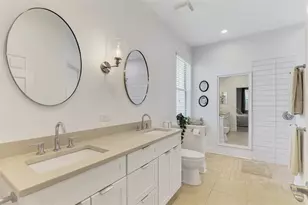 8467 Nandina Dr, Sarasota, FL 34240 - Photo 17