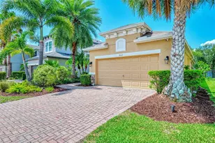 8467 Nandina Dr, Sarasota, FL 34240 - Photo 1