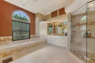 7767 Alister MacKenzie Dr, Sarasota, FL 34240 - Photo 37