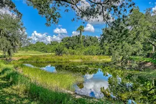 3331 Hadfield Greene, Sarasota, FL 34235 - Photo 5