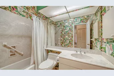 3331 Hadfield Greene #49, Sarasota, FL 34235 - Photo 17