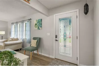 914 Plum Tree Lane, Sarasota, FL 34243 - Photo 5