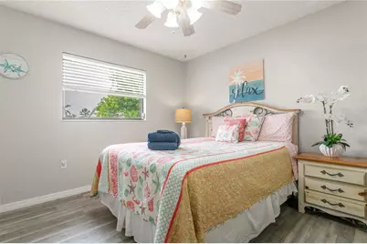 914 Plum Tree Lane, Sarasota, FL 34243 - Photo 19