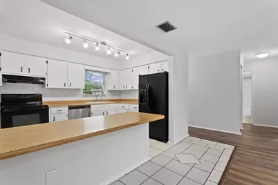 519 64th Avenue Drive E, Bradenton, FL 34203 - Photo 13