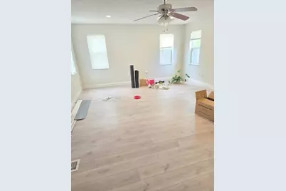 2304 Kingston Street S, Saint Petersburg, FL 33711 - Photo 19