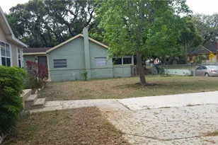 2304 Kingston St S, Saint Petersburg, FL 33711 - Photo 21