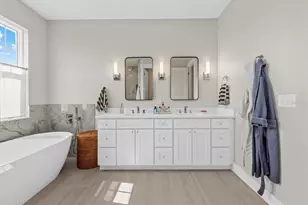 8086 Clyde Cir, Port Charlotte, FL 33981 - Photo 21