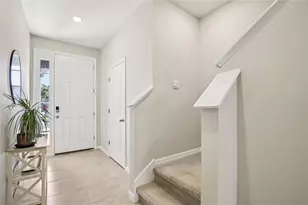 2813 Midnight Pearl Dr, Sarasota, FL 34240 - Photo 5