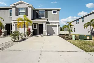 2813 Midnight Pearl Dr, Sarasota, FL 34240 - Photo 3
