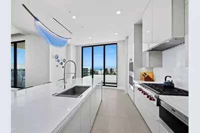1591 Gulf Of Mexico Drive #618, Longboat Key, FL 34228 - Photo 17