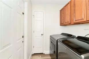 1820 Burchstone Dr, Orlando, FL 32806 - Photo 21