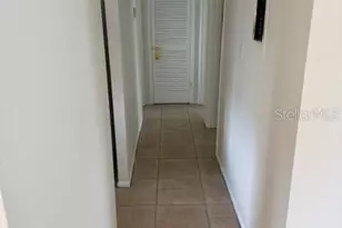 2223 Sunset Dr, Bradenton, FL 34207 - Photo 9