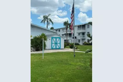 2223 Sunset Drive #E24, Bradenton, FL 34207 - Photo 3