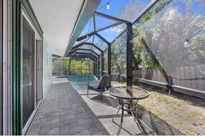 4055 Bay Oaks Circle, Englewood, FL 34223 - Photo 7