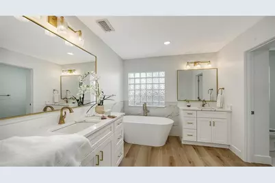 339 Treasure Boat Way, Sarasota, FL 34242 - Photo 39
