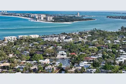 339 Treasure Boat Way, Sarasota, FL 34242 - Photo 11