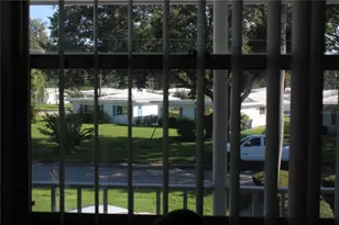 3900 Roxane Blvd, Sarasota, FL 34235 - Photo 5