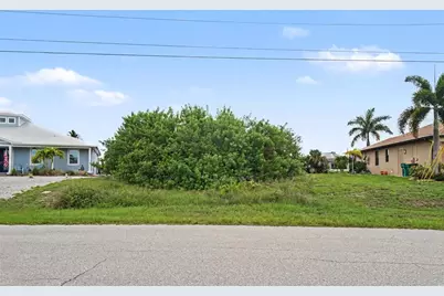 14278 Maysville Circle, Port Charlotte, FL 33981 - Photo 3