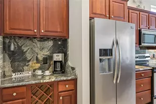547 Meadow Sweet Cir, Osprey, FL 34229 - Photo 11