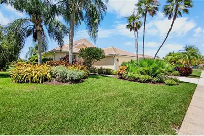 4859 Sabal Lake Circle, Sarasota, FL 34238 - Photo 3