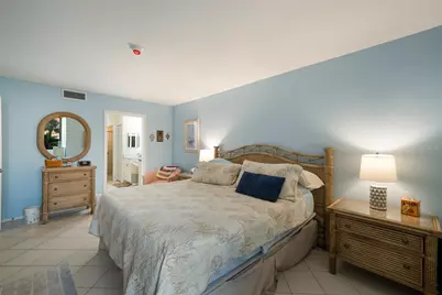 713 Bayport Way #713, Longboat Key, FL 34228 - Photo 25