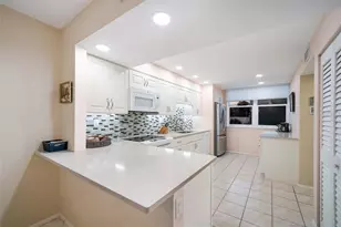 713 Bayport Wy, Longboat Key, FL 34228 - Photo 13