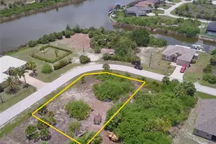 10492 Harlingen St, Port Charlotte, FL 33981 - Photo 1