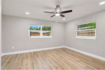 2770 Wood Street, Sarasota, FL 34237 - Photo 31