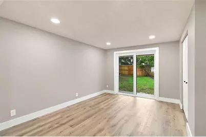 2770 Wood Street, Sarasota, FL 34237 - Photo 15