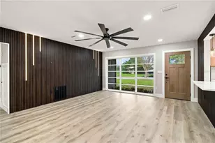 2770 Wood St, Sarasota, FL 34237 - Photo 19