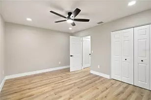 2770 Wood St, Sarasota, FL 34237 - Photo 39