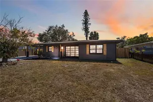 2770 Wood St, Sarasota, FL 34237 - Photo 1