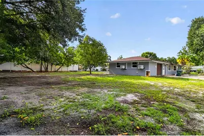 4734 Delmonte Avenue, Sarasota, FL 34235 - Photo 3