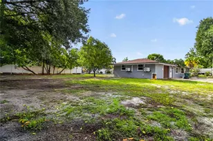 4734 Delmonte Ave, Sarasota, FL 34235 - Photo 3