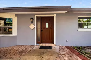 4734 Delmonte Ave, Sarasota, FL 34235 - Photo 7