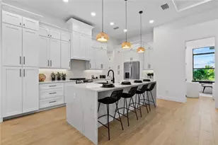 15101 Leipzig Cir, Port Charlotte, FL 33981 - Photo 7