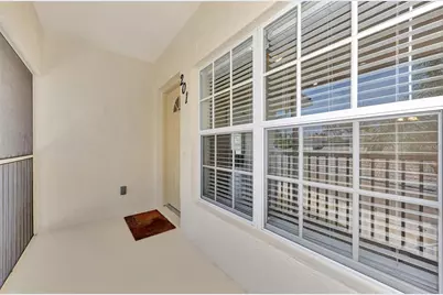 400 Mirabella Circle #201, Venice, FL 34292 - Photo 5