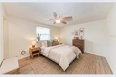 4319 Augustine Avenue, Sarasota, FL 34231 - Photo 9